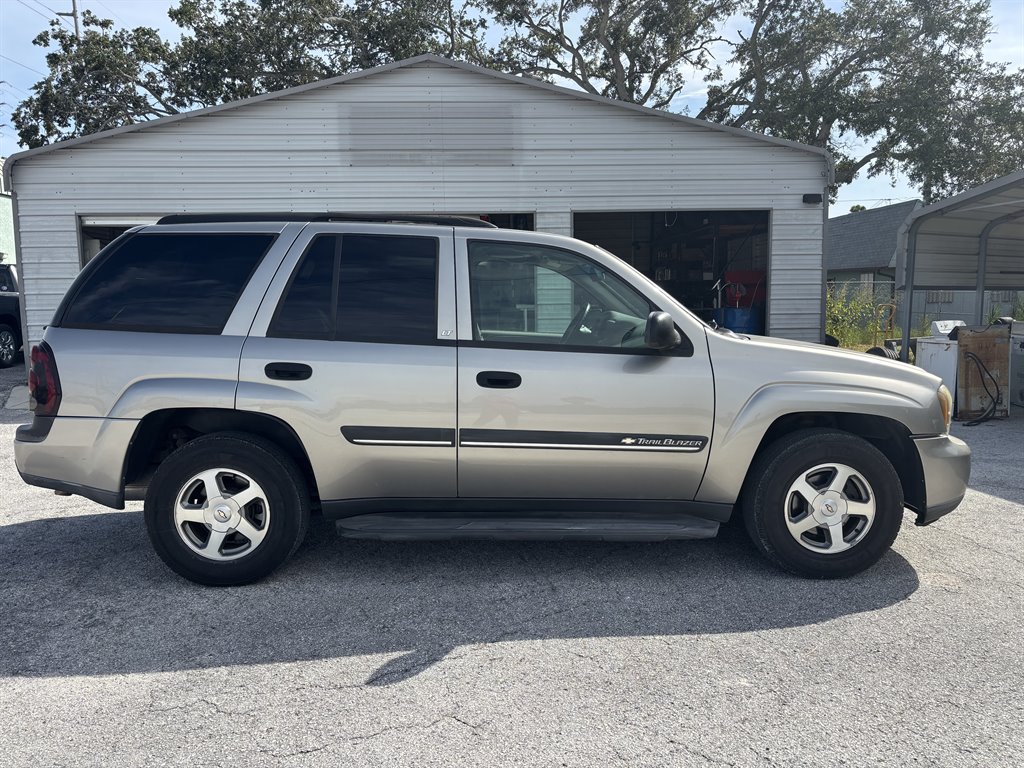 2002 Chevrolet TrailBlazer LS