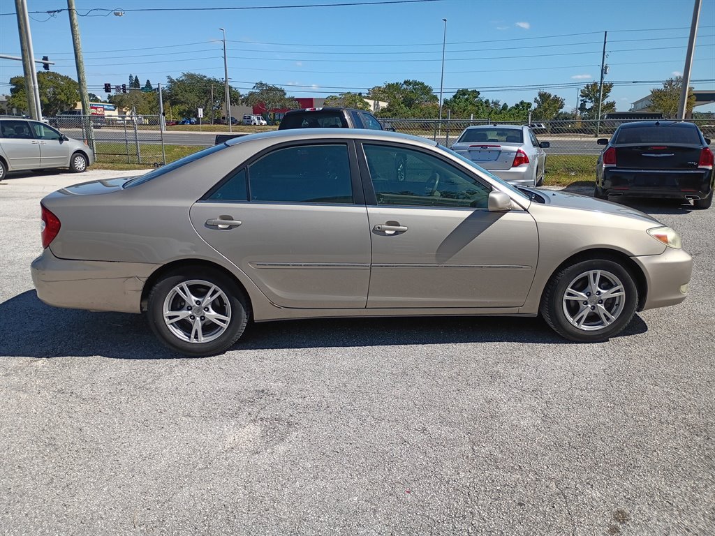 2003 Toyota Camry LE