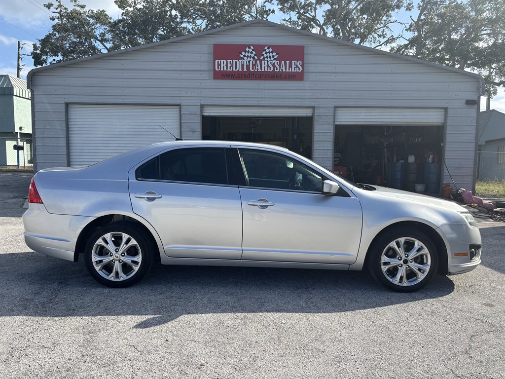2012 Ford Fusion SE